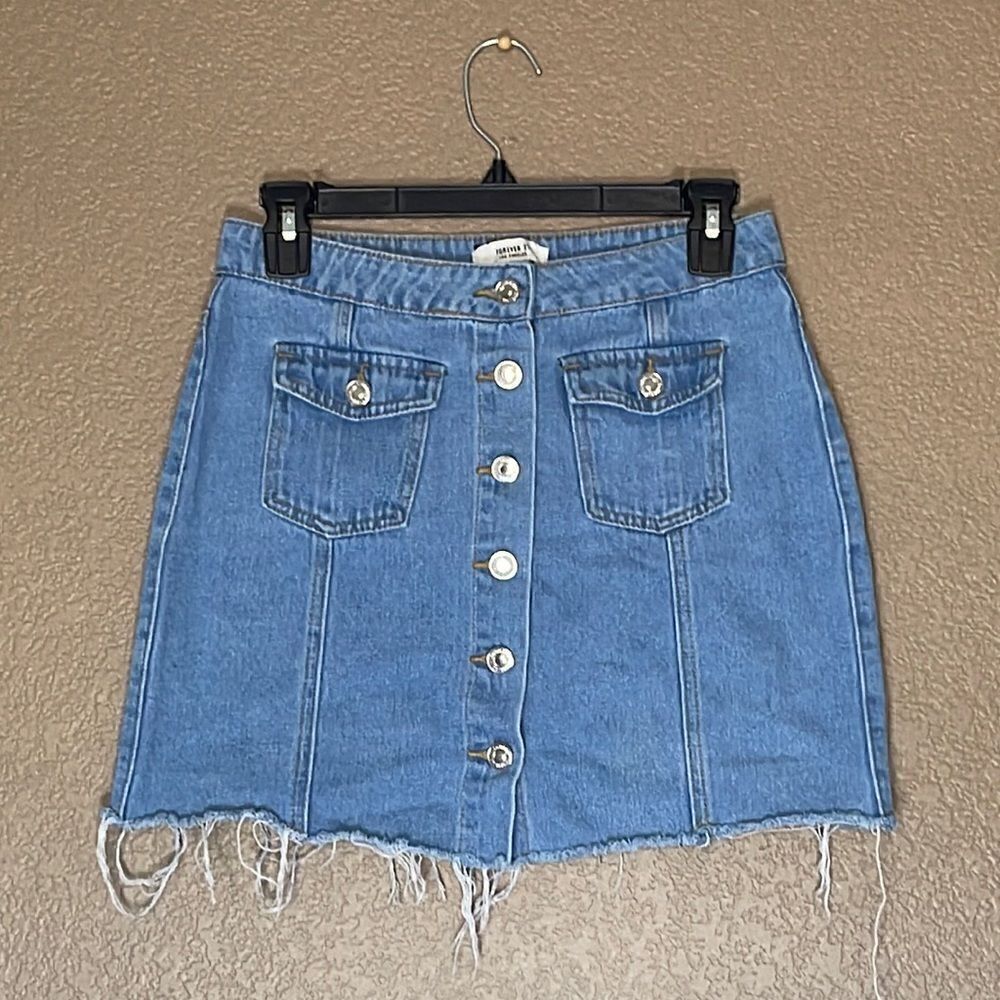 Forever 21 denim mini skirt size M